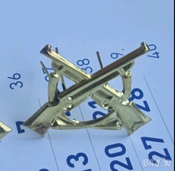 Вензел Мотострелкови войски Българска Армия., снимка 1