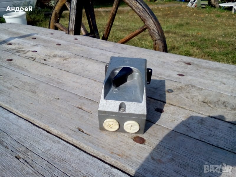 Стар електрически шалтер,прекъсвач #2, снимка 1