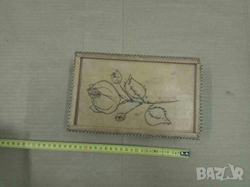 Продавам малка дървена кутия, снимка 1