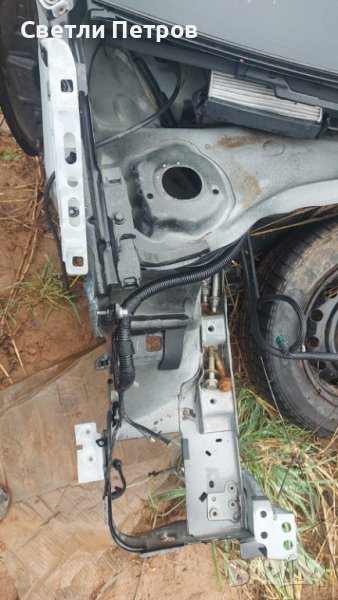 Предна дясна пространка , десен рог за пежо 208, снимка 1