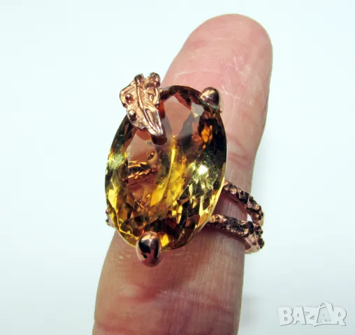 925 сребърен пръстен с цитрин 20 карата, 21x14мм, тегло 8.9гр. Подходящ за подарък