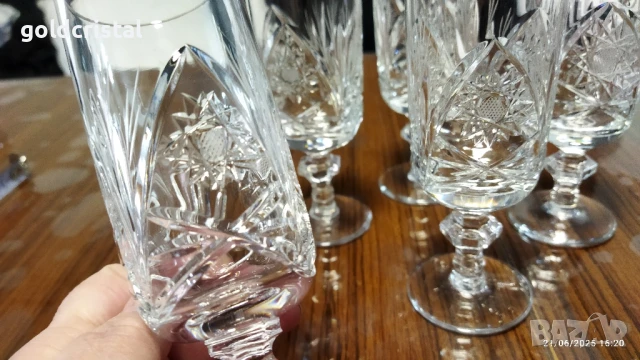 Кристални чаши , снимка 5 - Антикварни и старинни предмети - 44797420
