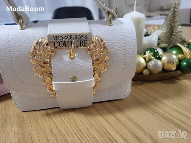 💥НАМАЛЕНИ💥 Versace дамски чанти / 4 цвята🤩, снимка 3 - Чанти - 43572929