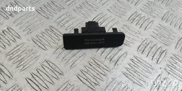 Бутон VW Golf Plus 2.0TDI 16v 2005г.	