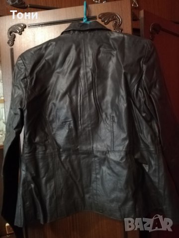 Продавам кожено сако, снимка 2 - Сака - 26540817
