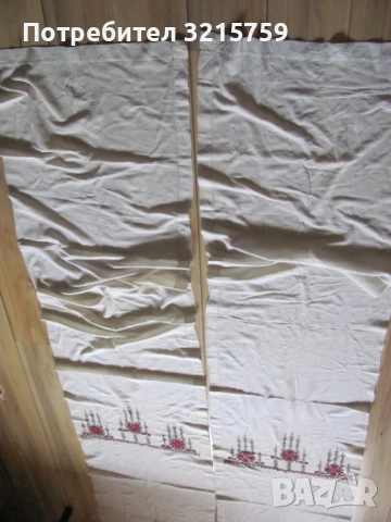 Много красиви 2 бр. Пердета, бродерия , фолк мотиви , кенар