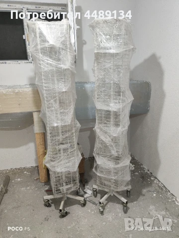 Рекламни метални стойки. Обявената цена е за двете.