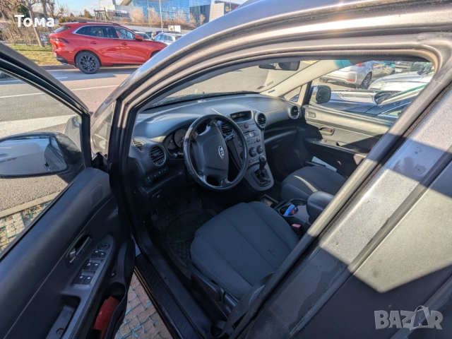 Kia Carens 2.0i, 145к.с., 7 местна, данъчен кредит, цена без ДДС, снимка 5 - Автомобили и джипове - 52958915