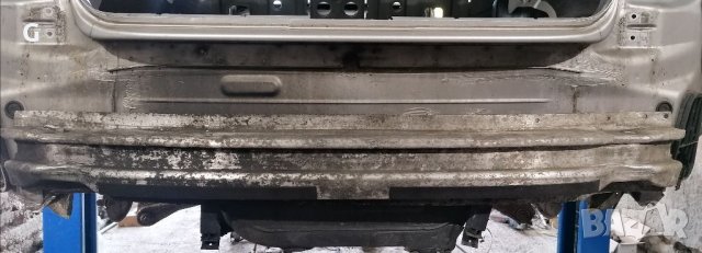 Задна греда Audi A4 B6 