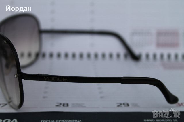 Слънчеви очила ''Vogue'', снимка 5 - Слънчеви и диоптрични очила - 40760945