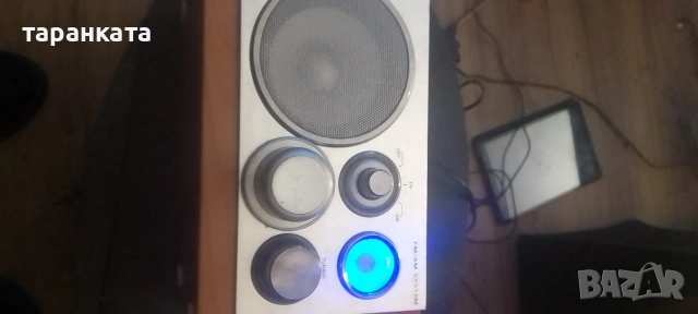 Радио приемник, часовник и аларма., снимка 2 - Радиокасетофони, транзистори - 53518976