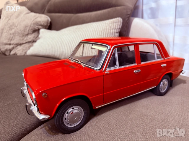 Макет ”Жигули - ВАЗ 2101 - 1:8” от Списания сглоби Жигули, снимка 3 - Списания и комикси - 52654800