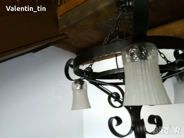 Полилей, абажур от ковано желязо два еднакви , снимка 4 - Лампи за таван - 33671464