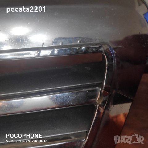 Продавам - оригинална решетка за Мерцедес Е клас W212 със забележки, снимка 2 - Части - 38006376