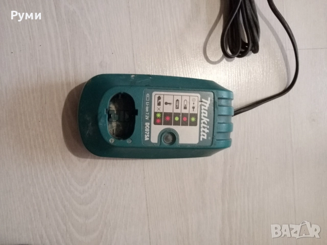 Зарядно за винтоверт Макита , снимка 2 - Винтоверти - 52183428