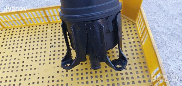 Казанче Хидравлична течност хидравликата на волана  ATF ZF, снимка 7 - Части - 38546642