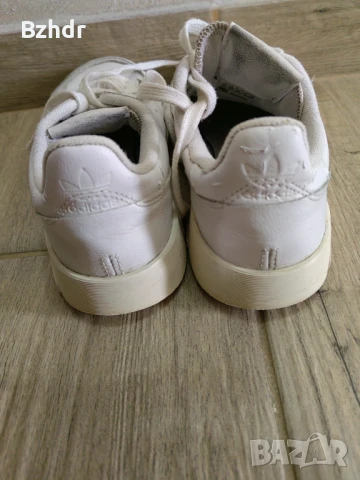 Дамски кецове Adidas , снимка 3 - Кецове - 50512356
