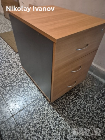 Шкафчета за бюро, снимка 7 - Шкафове - 53483450