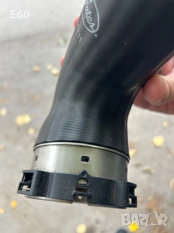 Маркуч (въздуховод) за интеркулер  BMW E60, снимка 3 - Части - 52074964