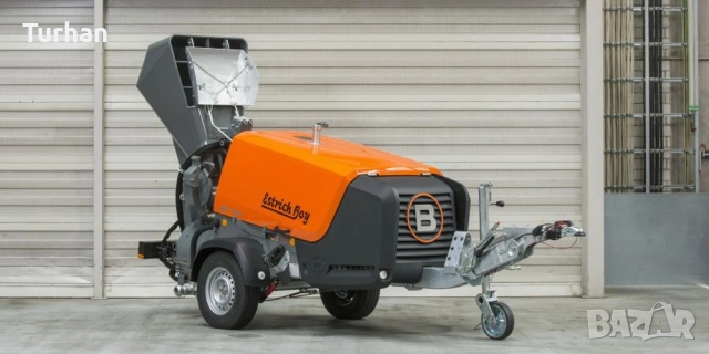 машинно полагане на подови замазки.