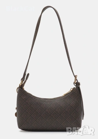 Малка Чанта В Кафяв Цвят, снимка 3 - Чанти - 53127064