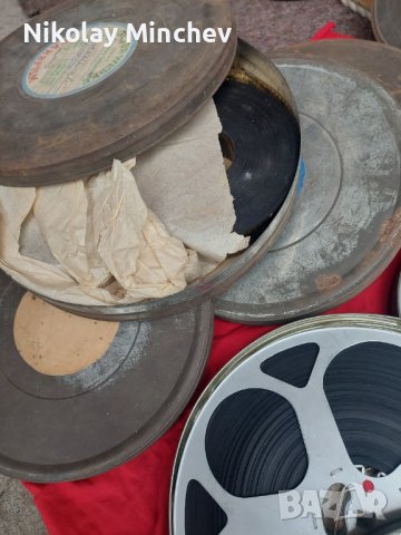 Стари филмови ленти с метални кутии , снимка 9 - Други ценни предмети - 39871972
