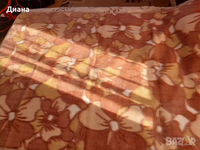 Одеяло 140/195 см, 100 % ПАН, снимка 4 - Олекотени завивки и одеяла - 39118916