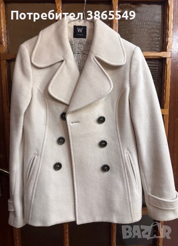 Продавам вталено късо вълнено палто, снимка 1 - Палта, манта - 43074178
