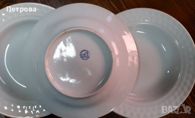 Порцеланови чинии, снимка 5 - Чинии - 37324093