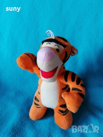 Плюшена играчка Тигъра от Мечо пух