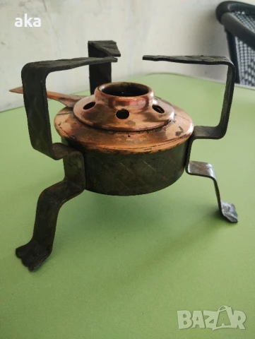 Меден спиртник С КОВАНА ПОСТАВКА