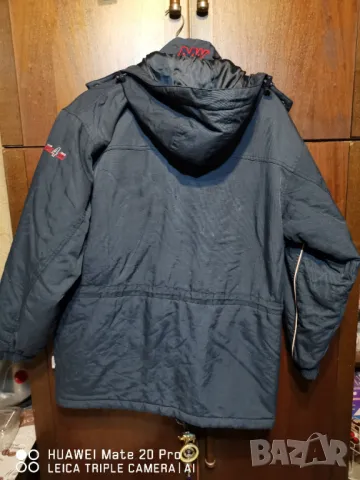 Търистическо яке NW. Размер XL. , снимка 4 - Якета - 47919554