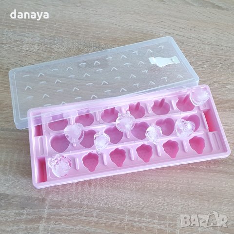 720 Пластмасова форма за лед с капак и клапа за пълнене