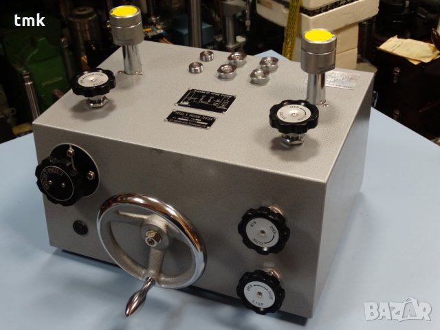 Лабораторен стенд за манометри YOKOHAMA PM41, снимка 3 - Други машини и части - 27649482