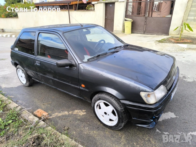 Ford fiesta 1.3 rs , снимка 4 - Автомобили и джипове - 53141225