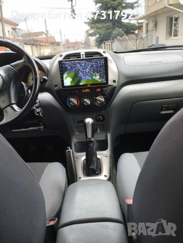 Toyota Rav4 в отлично техническо състояние, снимка 15 - Автомобили и джипове - 53401657