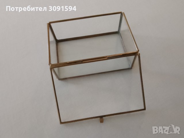 Кутия за бижута от метал и стъкло , снимка 8 - Антикварни и старинни предмети - 43482303