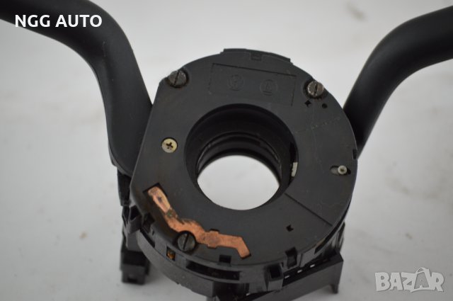 Втора Употреба Оригинален Ключ/Лост чистачки и мигачи за Фолксваген Поло 1994 - 1998г. 6n0 6n1 , снимка 6 - Части - 34571991