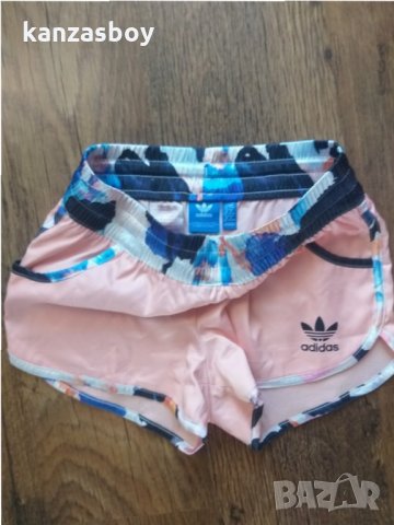 adidas Originals Girls Trefoil Shorts - страхотни юношески панталонки , снимка 8 - Детски къси панталони - 33527680