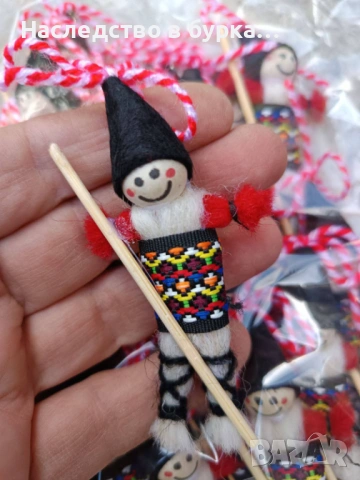 Ръчно изработени мартеници - Коминочистач и Овчарче, снимка 5 - Други - 53164231