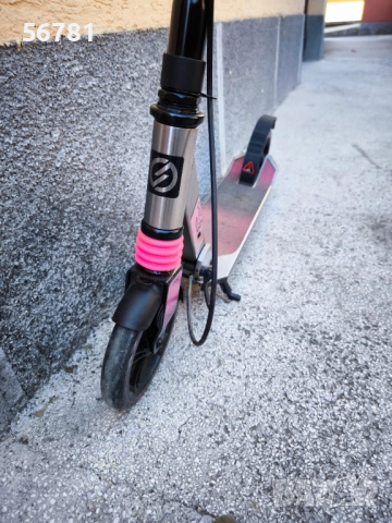 Тротинетка Oxelo, снимка 2 - Скутери и тротинетки - 51472506