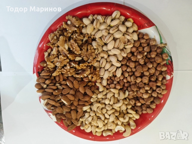 лешници био бадеми, орехи 