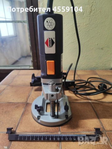 Оберфреза Спарки Sparky и Комплект фрезери за дърво с дървена кутия, снимка 14 - Други инструменти - 53055636