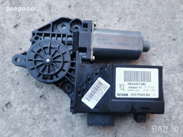 Машинка ел стъкло предна дясна за PEUGEOT 307 2005 година , снимка 2 - Части - 43463063