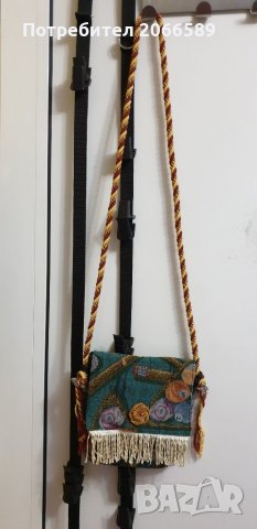 Дамска ретро арт чантичка , снимка 5 - Чанти - 27440577