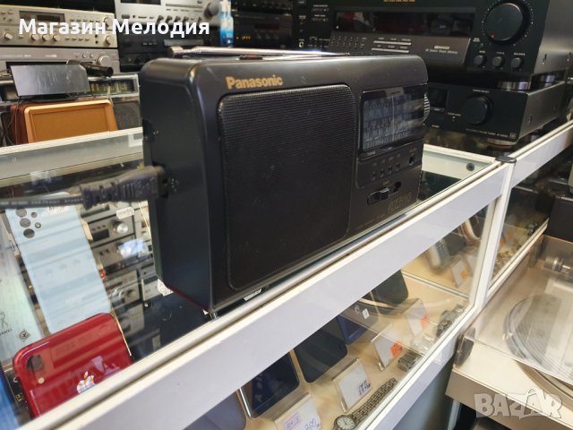 Радио Panasonic GX 500 RF-3500  В отлично техническо и визуално състояние., снимка 3 - Радиокасетофони, транзистори - 42933258