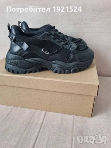 Сникърси Deezee , снимка 2 - Кецове - 53476232