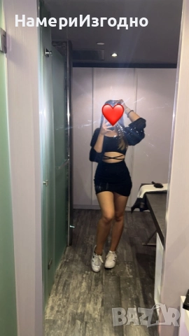 Продавам тази рокля