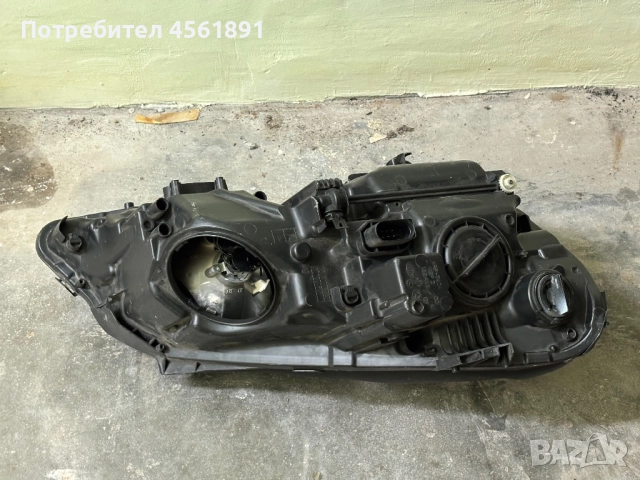 Фар за Mercedes-Benz E-Class W212, снимка 3 - Части - 52504745