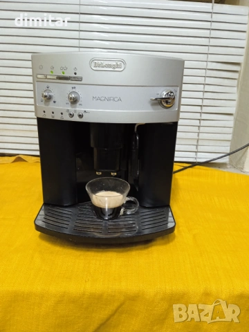 Кафе автомат Delonghi Magnifica , снимка 10 - Кафемашини - 53339591
